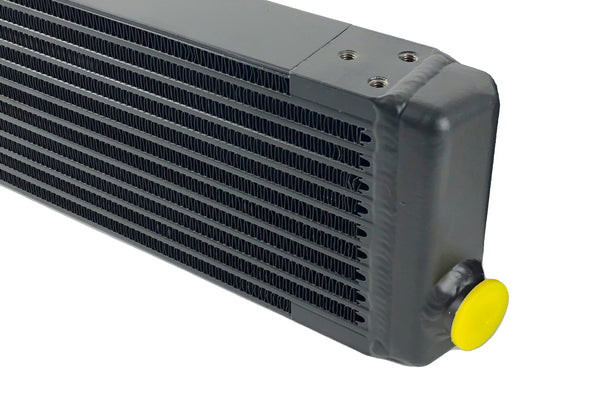 CSF Universal Single-Pass Oil Cooler / IROC Porsche / M22x1.5 / 24L x 5.75H x 2.16W