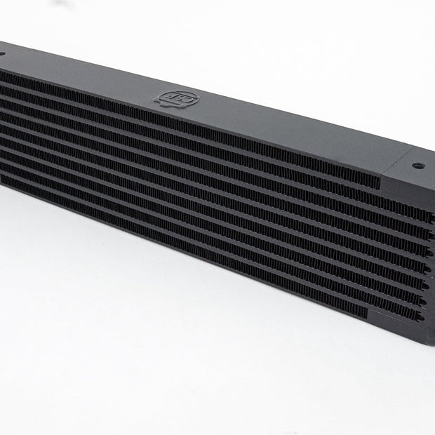 CSF Universal Single-Pass Oil Cooler / RSR Porsche / M22 x 1.5 / 22L x 4.75H x 2.16W