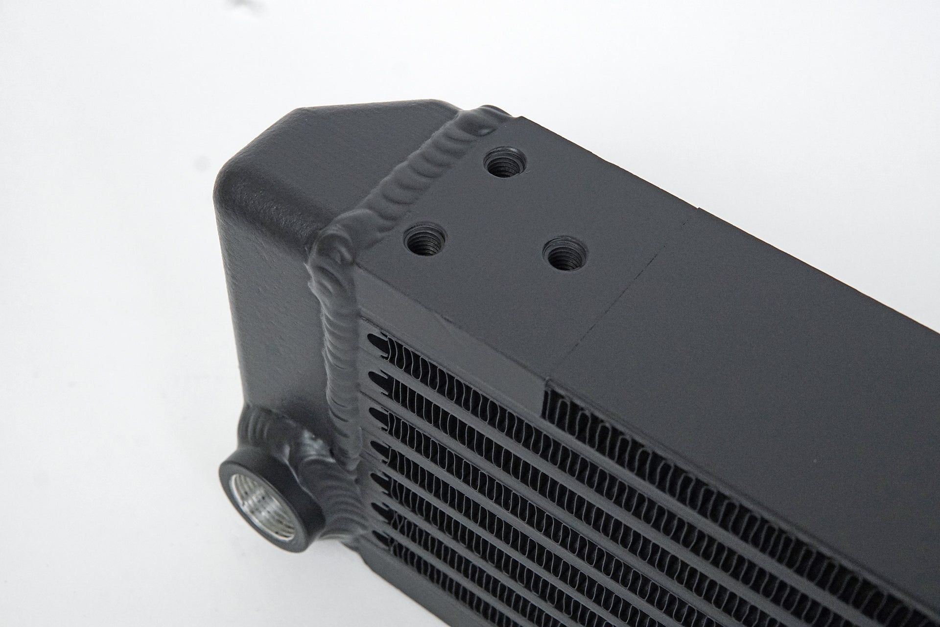 CSF Universal Single-Pass Oil Cooler / RSR Porsche / M22 x 1.5 / 22L x 4.75H x 2.16W