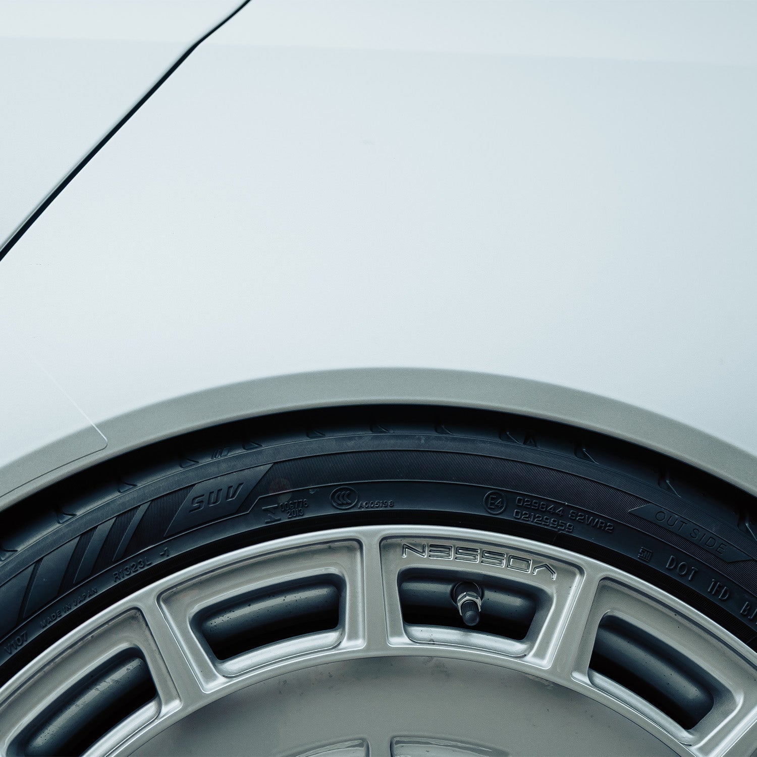 AST Adjustable Lowering Springs For BMW G90 M5 Saloon (2024+) | ALS Kit