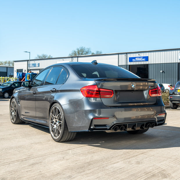 BMW M3/M4 (F80 F82 F83) GLOSS BLACK DIFFUSER - V STYLE