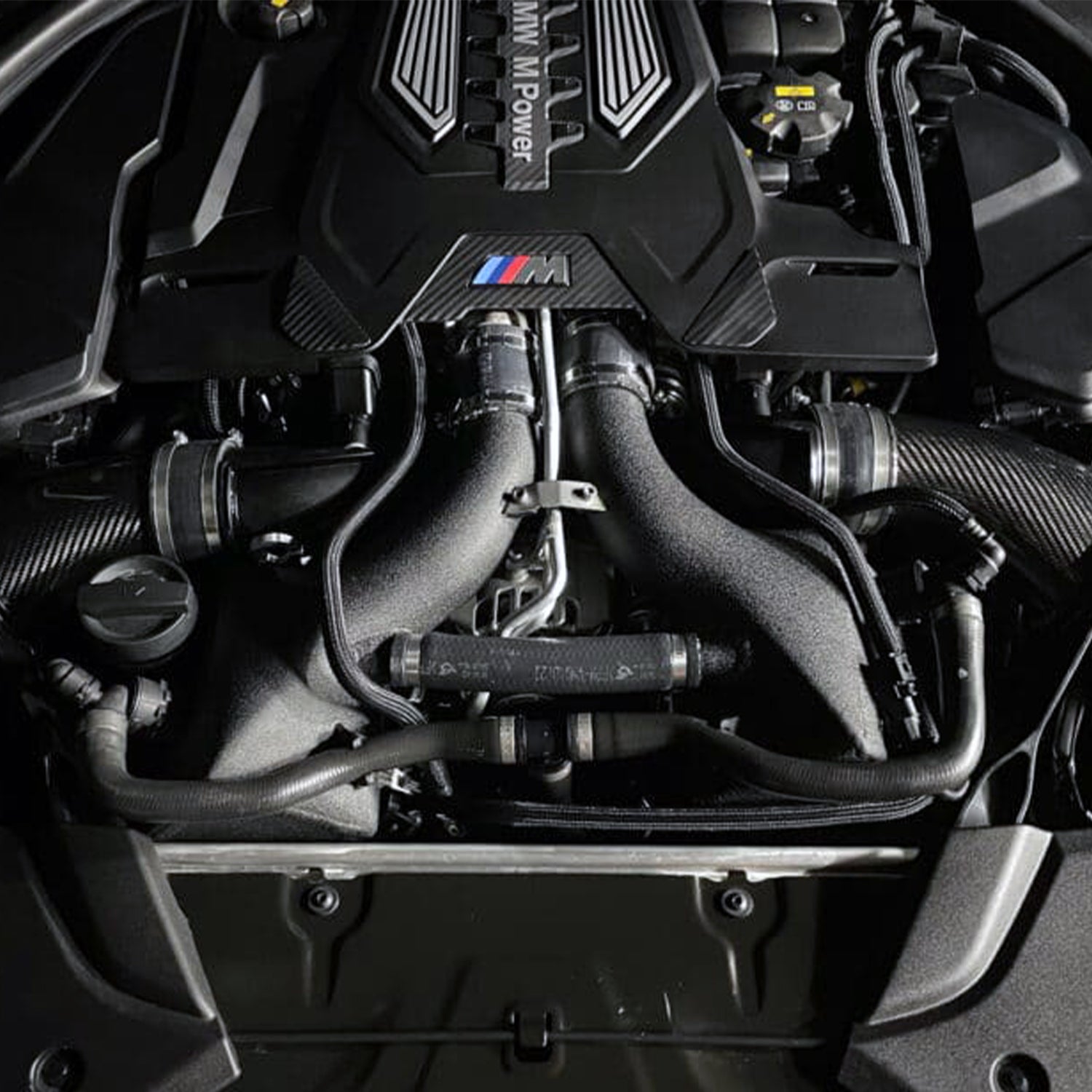 CSF Radiators BMW F90 M5 & F92 M8 High Performance Charge Cooler Set