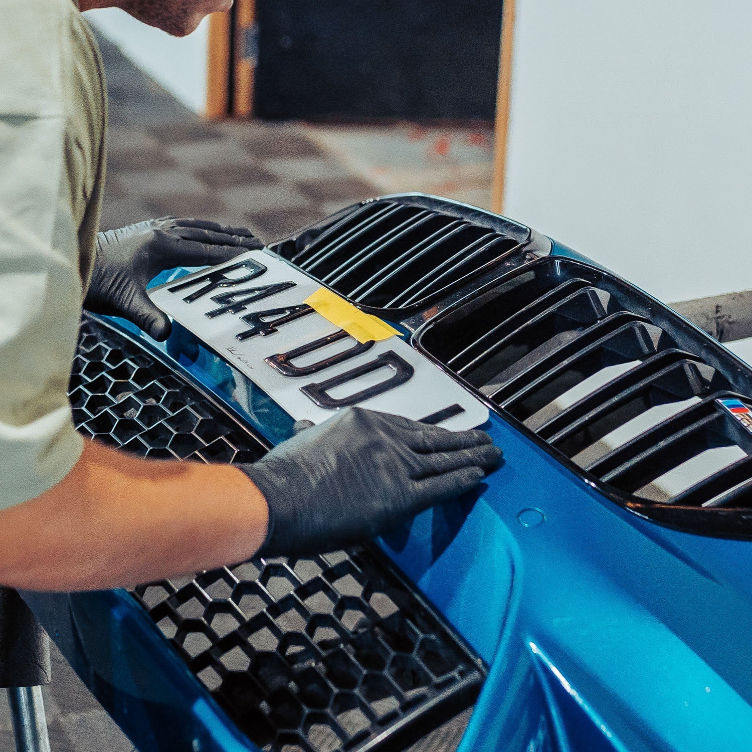 TwistNFix MAGNFIX Magnetic License Plate Holder