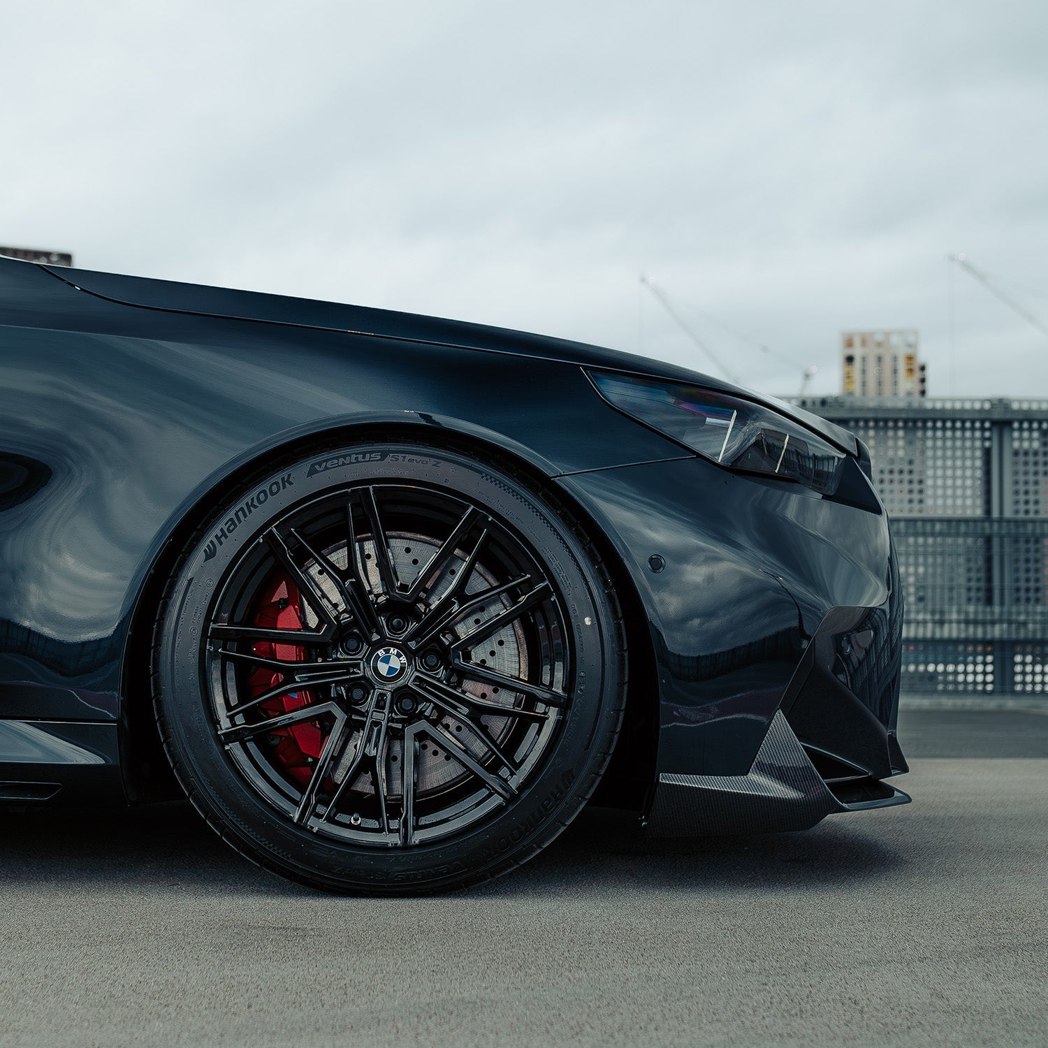 MHC+ BMW G90 & G99 M5 Performance Style Front Splitter In Pre Preg Carbon Fibre