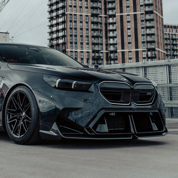 MHC+ BMW G90 & G99 M5 Performance Style Front Splitter In Pre Preg Carbon Fibre