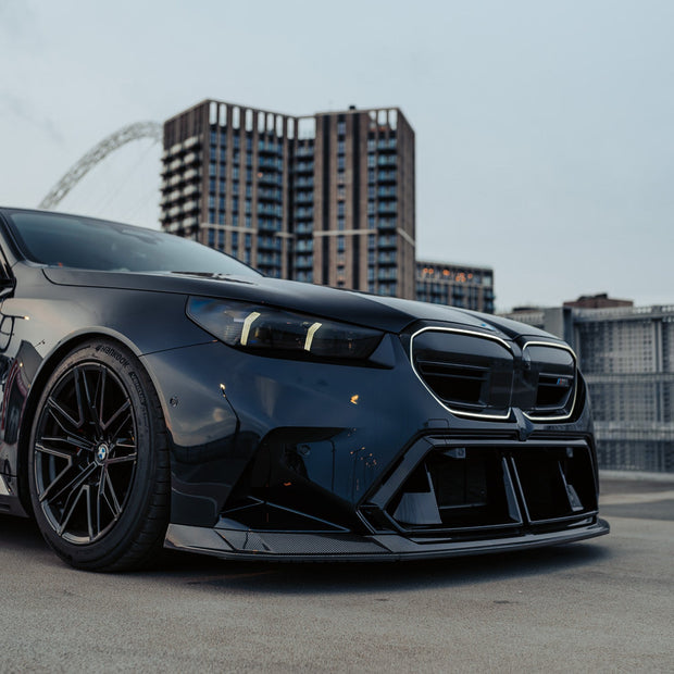 MHC+ BMW G90 & G99 M5 SP90 Front Splitter In Gloss Pre Preg Carbon Fibre