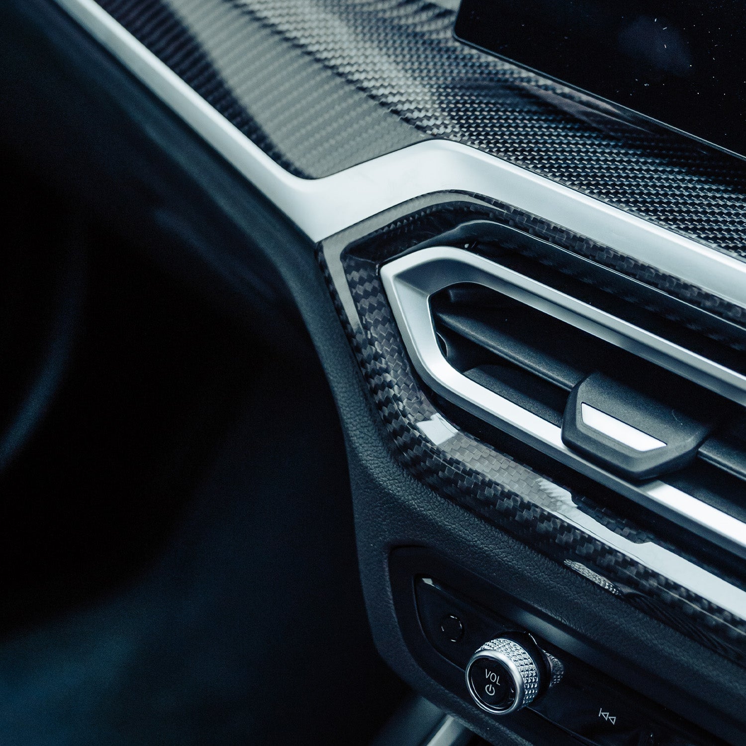 SHFT BMW M2/M3/M4 LCI Interior Centre Air Vent Trim In Gloss Carbon Fibre (G80/G81/G82/G83/G87)