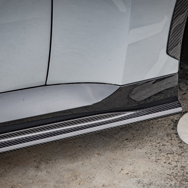 SooQoo BMW G42 M240i Side Skirts In Gloss Carbon Fibre
