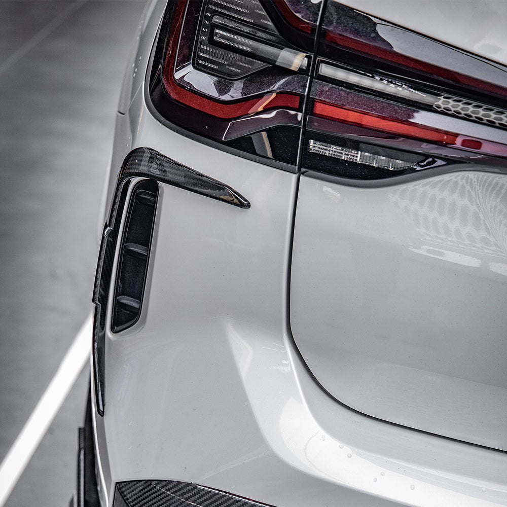 SooQoo BMW X3 G01 LCI Rear Bumper Inserts In Gloss Carbon Fibre