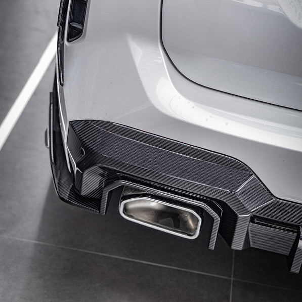 SooQoo BMW X3 G01 LCI Aggressive Rear Diffuser In Gloss Carbon Fibre