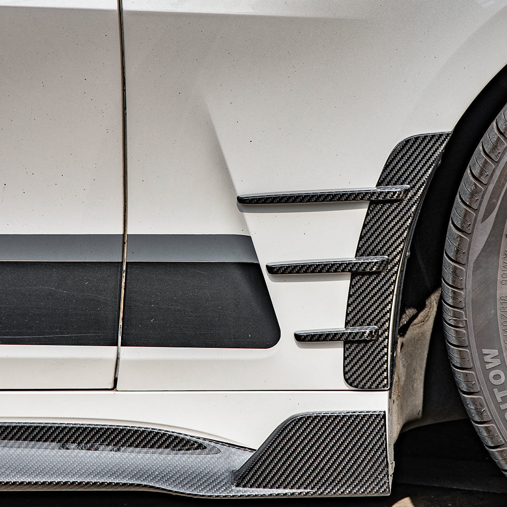 SooQoo BMW G22 G23 4 Series Side Skirts In Gloss Carbon Fibre