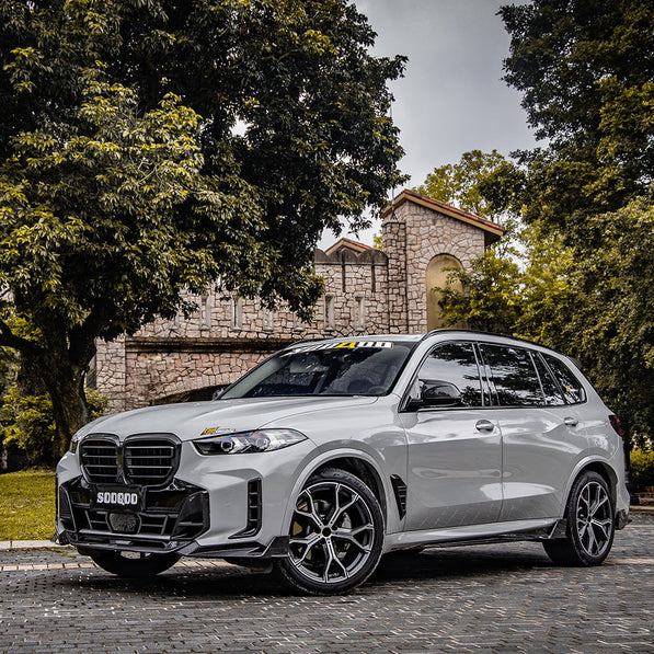 SooQoo BMW G05 X5 Side Skirts In Gloss Carbon Fibre