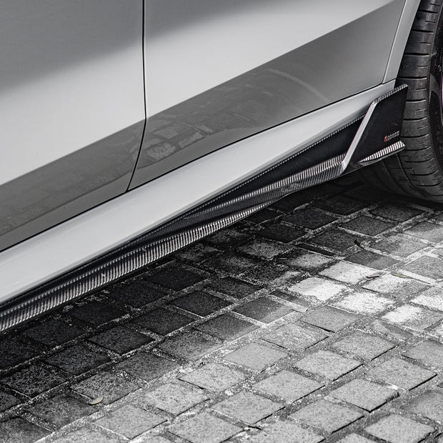 SooQoo BMW G05 X5 Side Skirts In Gloss Carbon Fibre