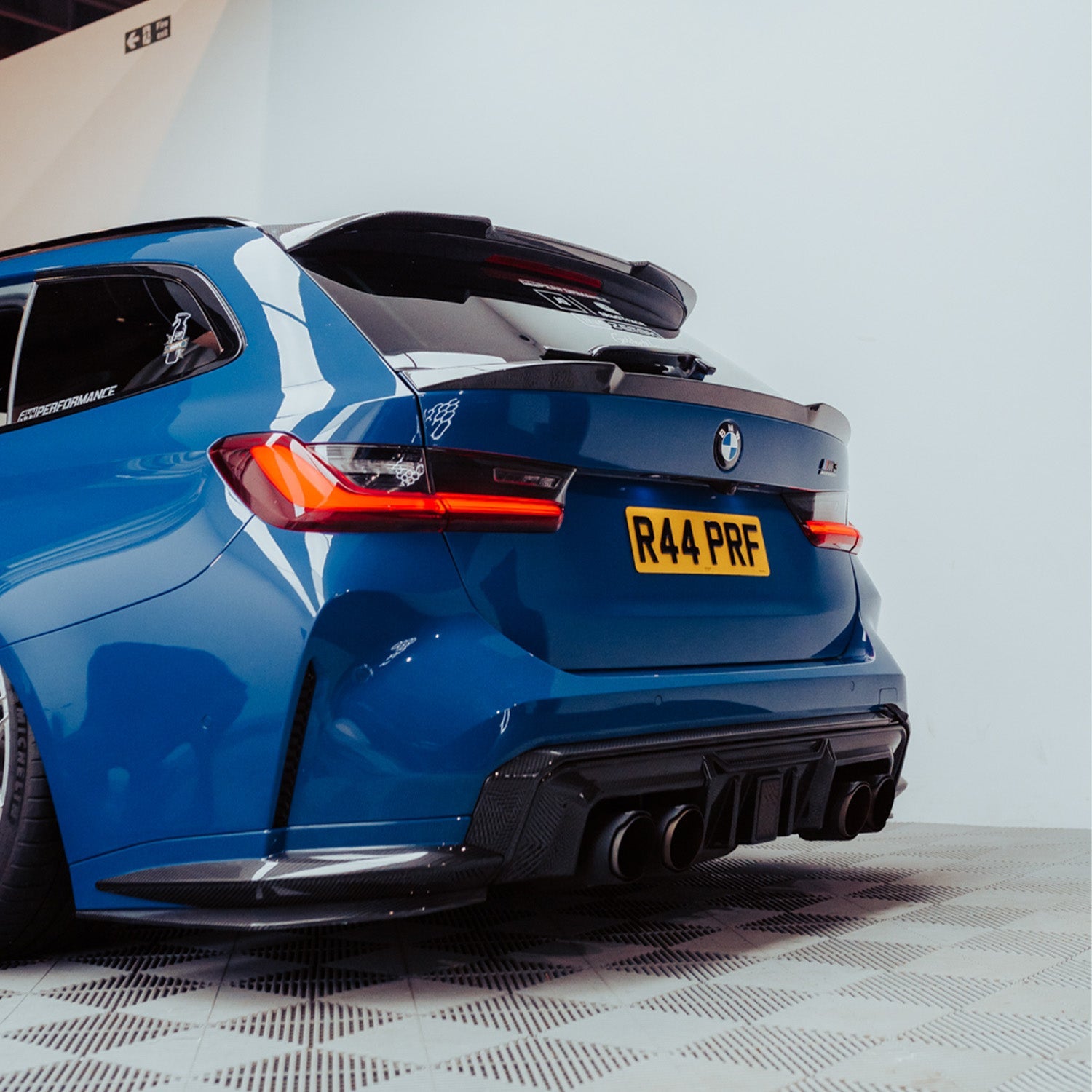 SooQoo BMW G81 M3 Touring Lower Trunk Spoiler In Gloss Pre Preg Carbon Fibre (2023+)