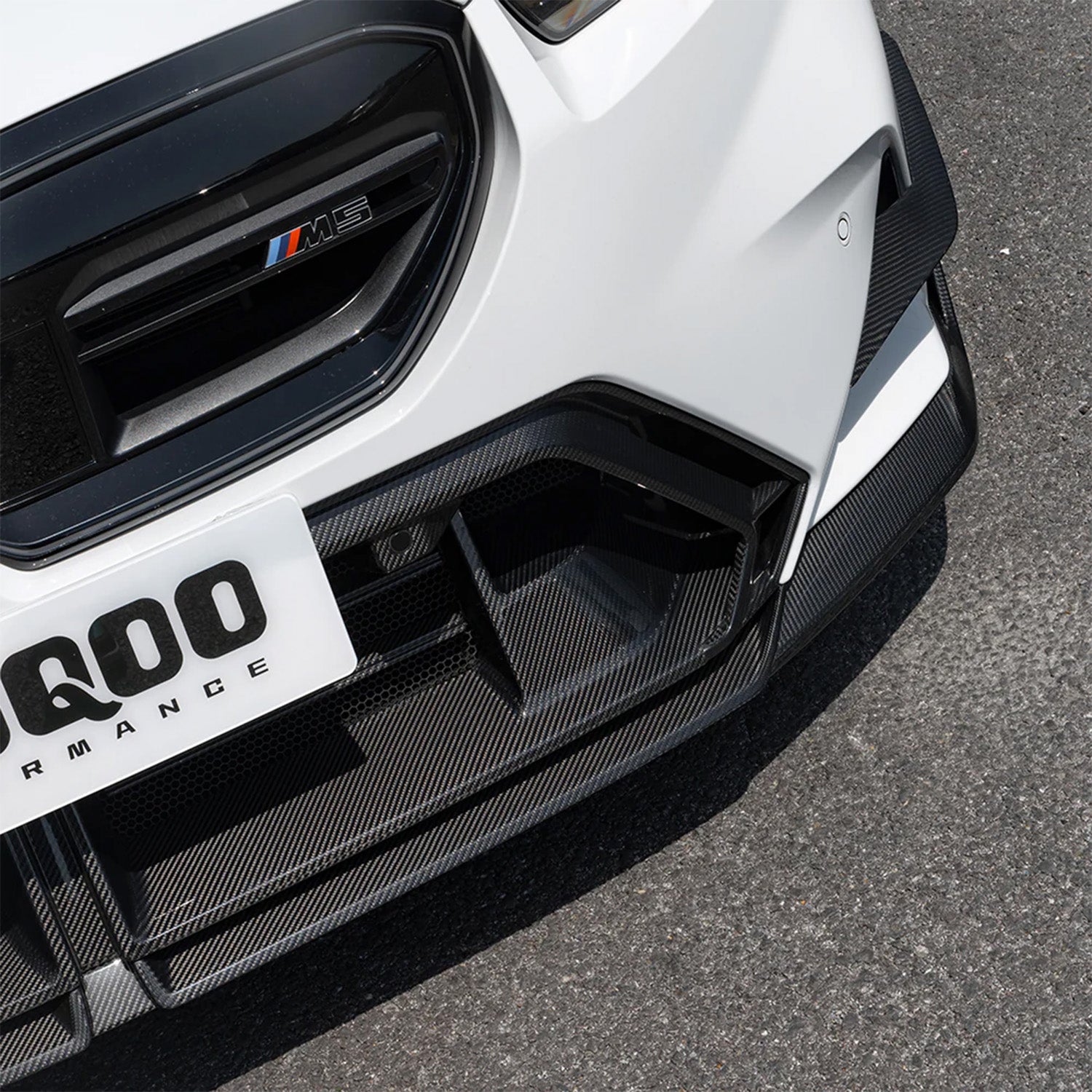 SooQoo BMW G90 & G99 M5 SQ-B Front Splitter In Gloss Carbon Fibre