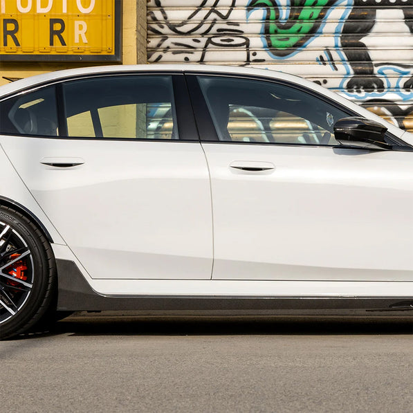 SooQoo BMW G90 & G99 M5 SQ-B Side Skirts In Gloss Carbon Fibre