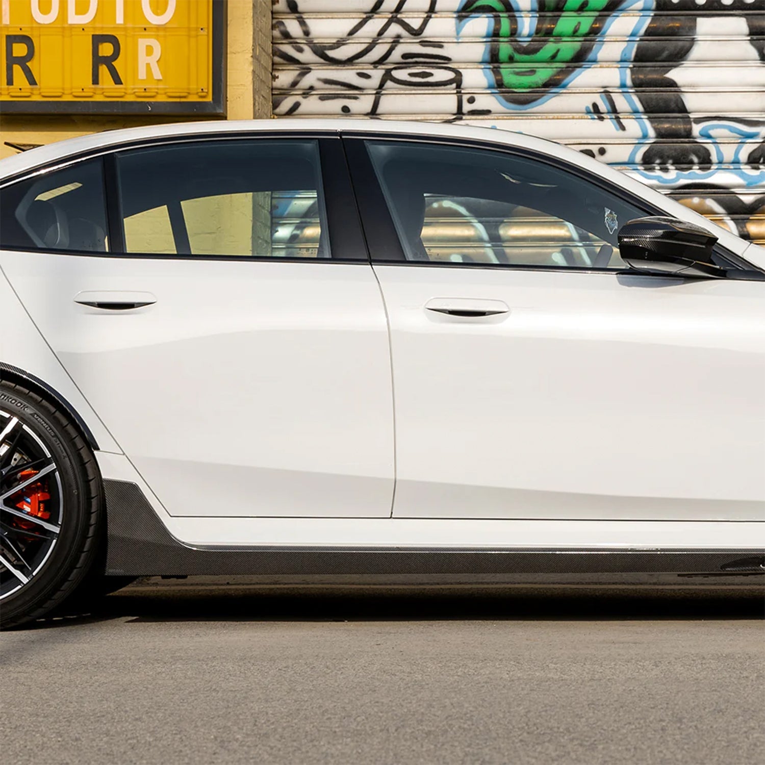 SooQoo BMW G90 & G99 M5 SQ-B Side Skirts In Gloss Carbon Fibre