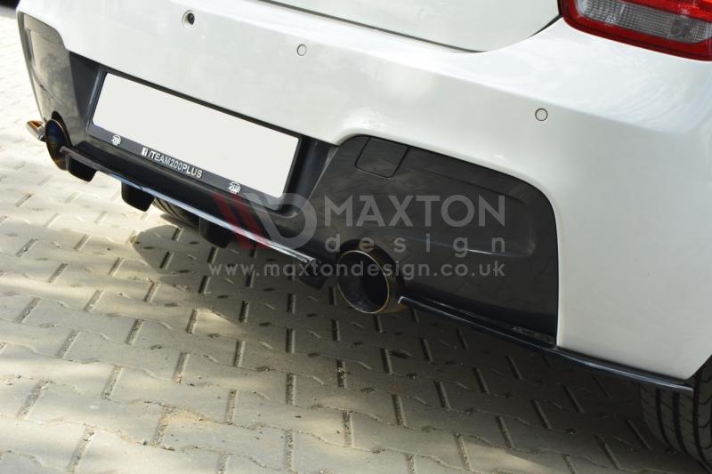 Maxton Design - Central Rear Splitter (Vertical Bars) BMW 1 F20 / F21