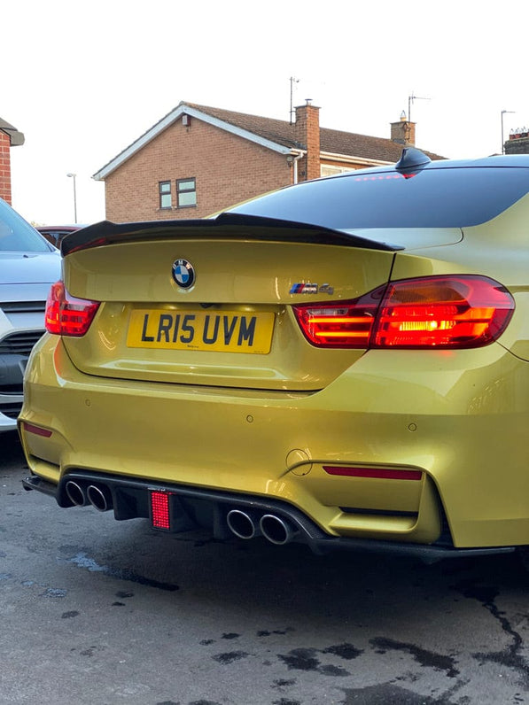 BMW M3 (F80) FULL CARBON FIBRE KIT - V5
