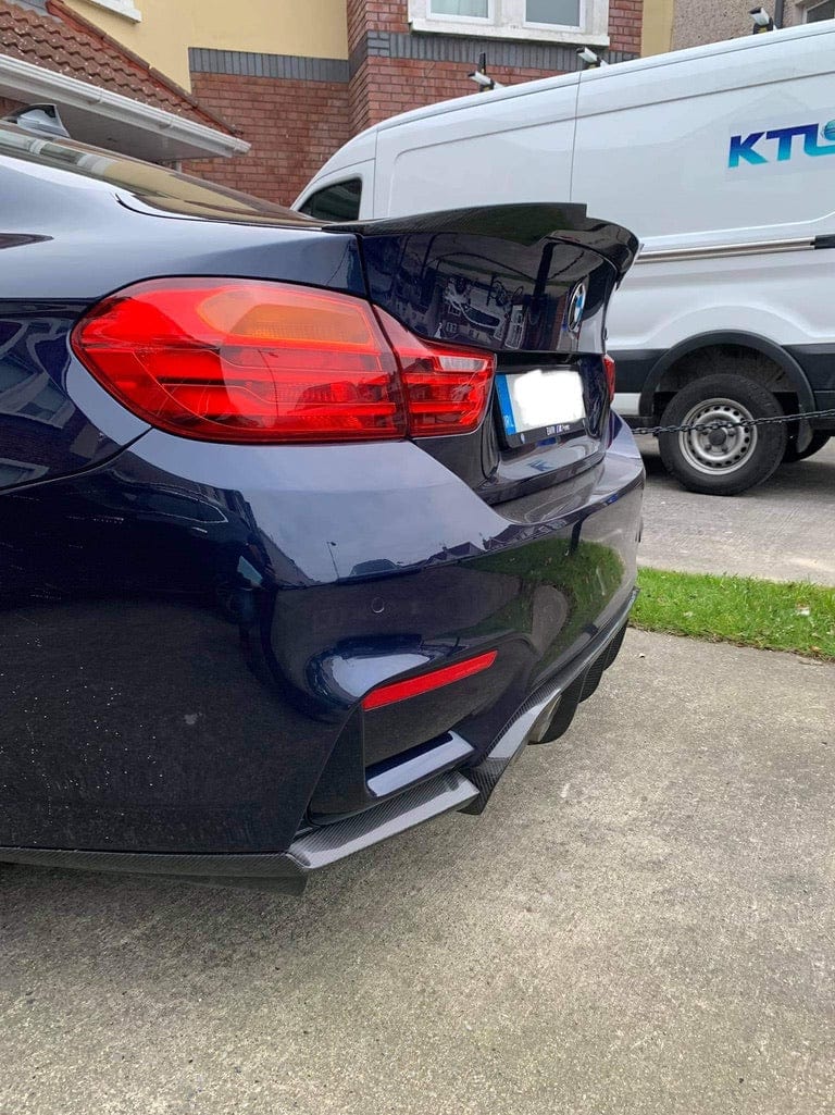 BMW M3 (F80) FULL CARBON FIBRE KIT - V5
